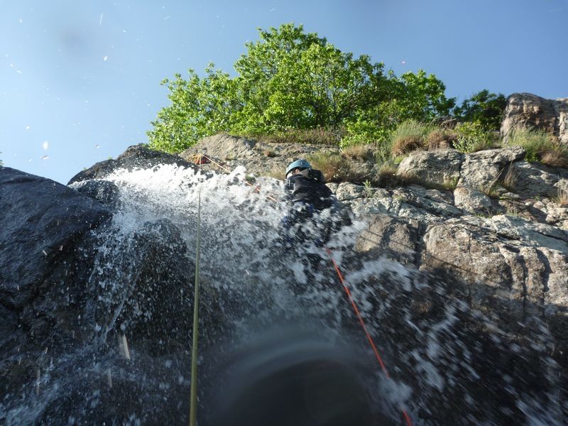 Canyoning en Ardèche - Montfreyt